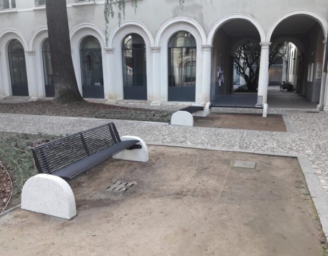 Banc acier/béton Makina 6
