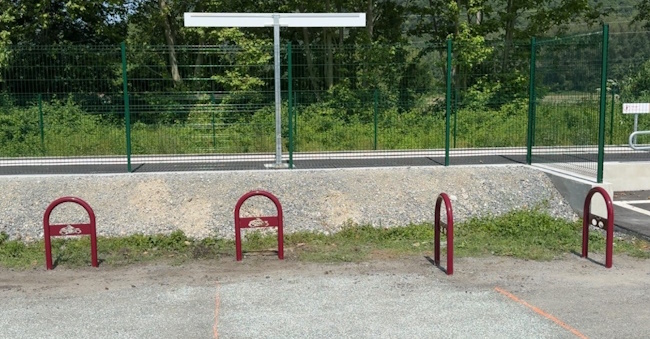 Arceau épingle avec logo vélo ou moto Marignac 2