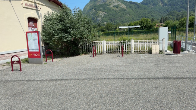 Arceau épingle avec logo vélo ou moto Marignac 3